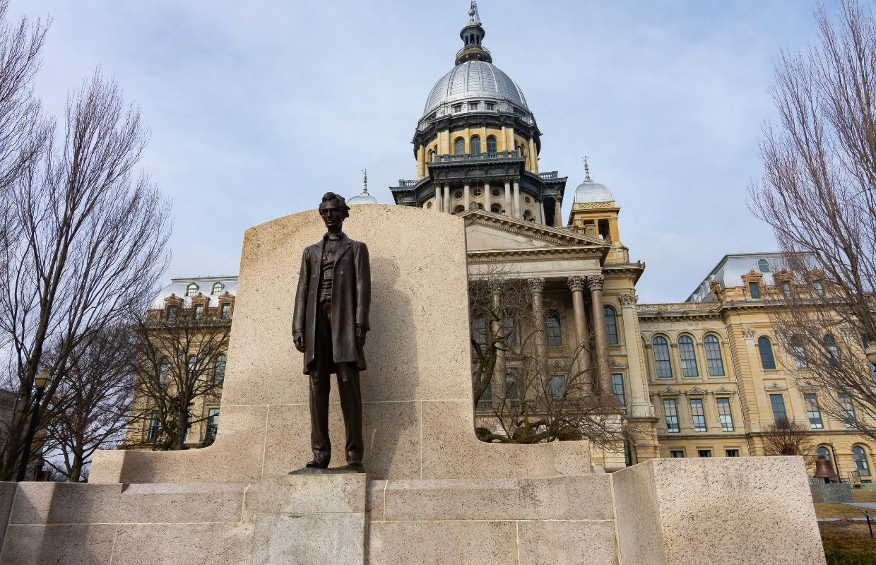 Lincoln Statue at IL Capitol