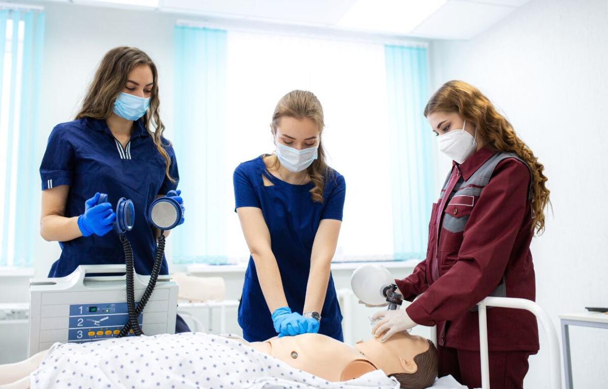 Nursing students in simulation lab