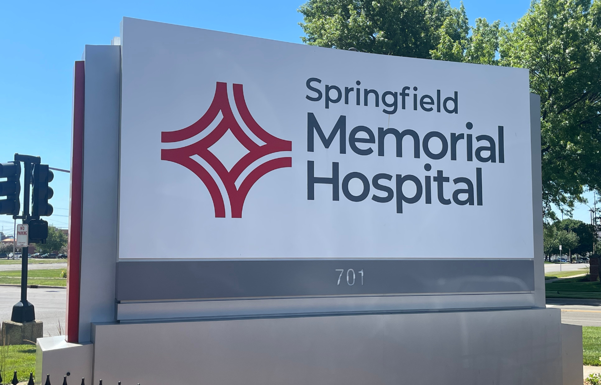 Springfield Memorial Hospital sign