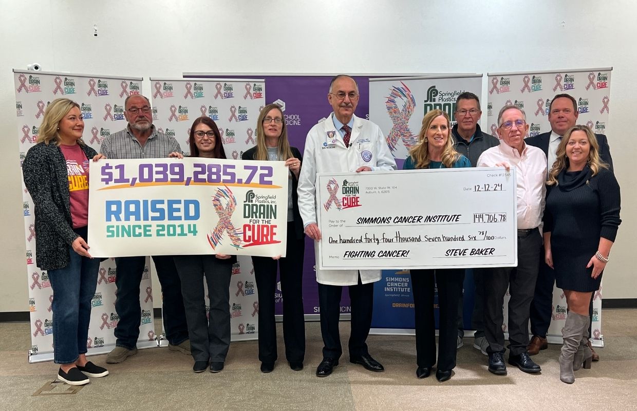 SIU Simmons Cancer Institute Check Presentation