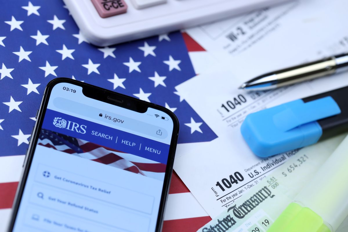 Tax documents and mobile app