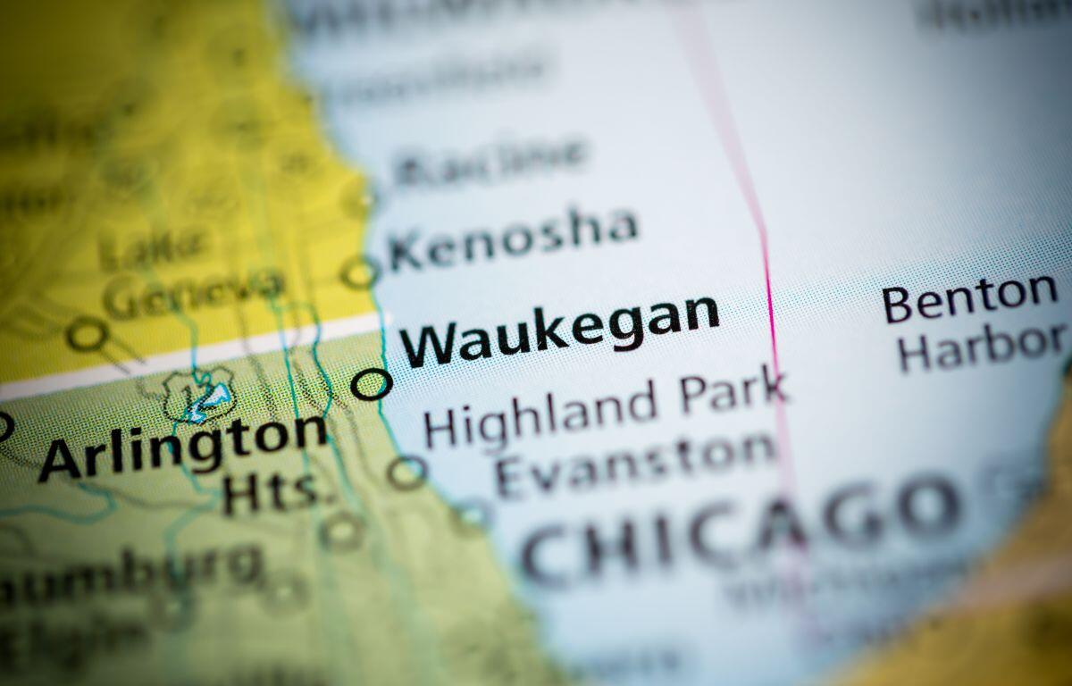 Waukegan on map