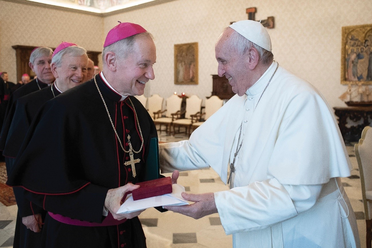 Bishop Thomas John Paprocki meets Pope Francis in 2019
