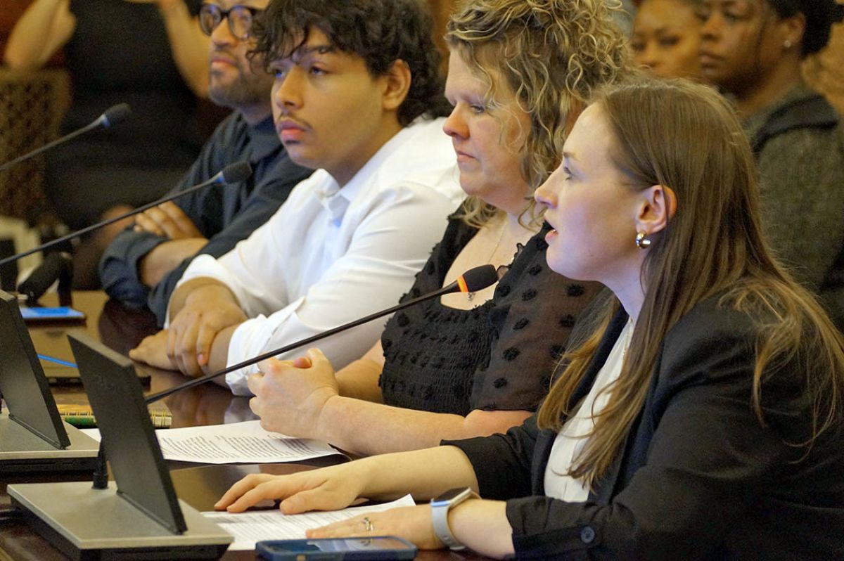 Susan Stanton, right, executive director of ACT Now, which advocates for after-school programs, testifies before a House committee in favor of a bill to earmark $50 million in the upcoming state budget to help fund those programs. (Capitol News Illinois photo by Peter Hancock)