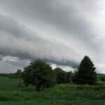 Shelf cloud over Northwest Illinois. (Photo by Janice Thompson, NOAA National Weather Service (NWS) Collection, CC BY 2.0)