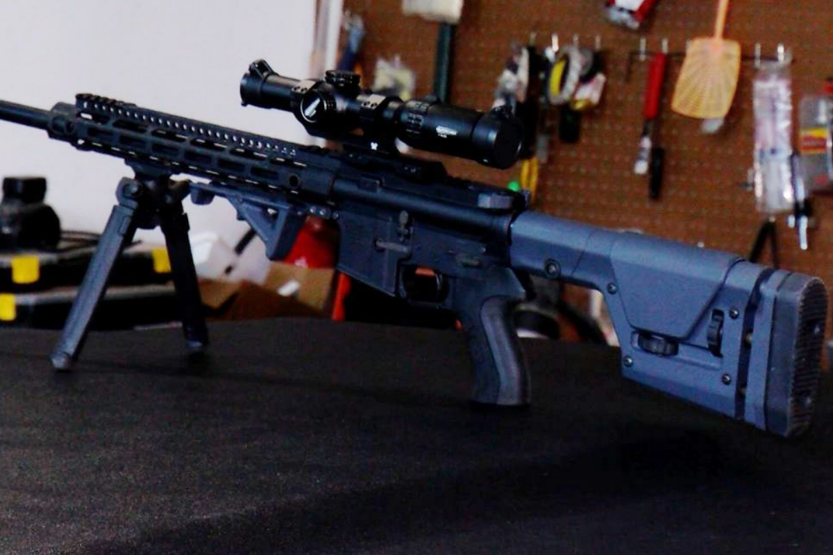 Challenges to Illinois’ assault-style weapons ban continue to make their way through federal courts. (Capitol News Illinois photo by Andrew Campbell)