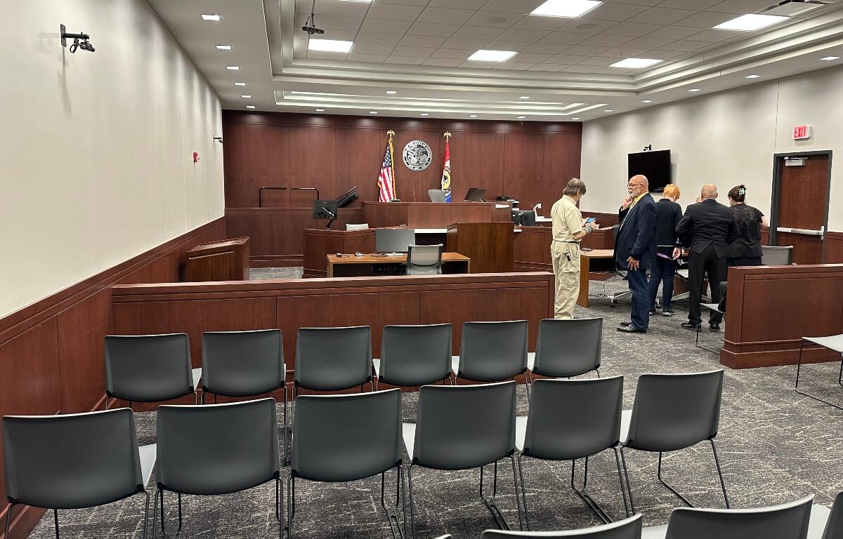 new sang. co. courtroom ws