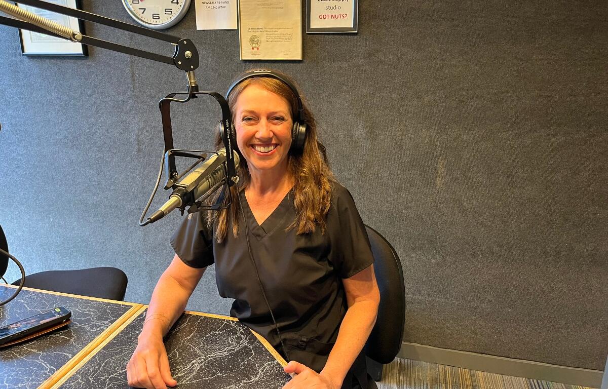 Dr. Anna Richie