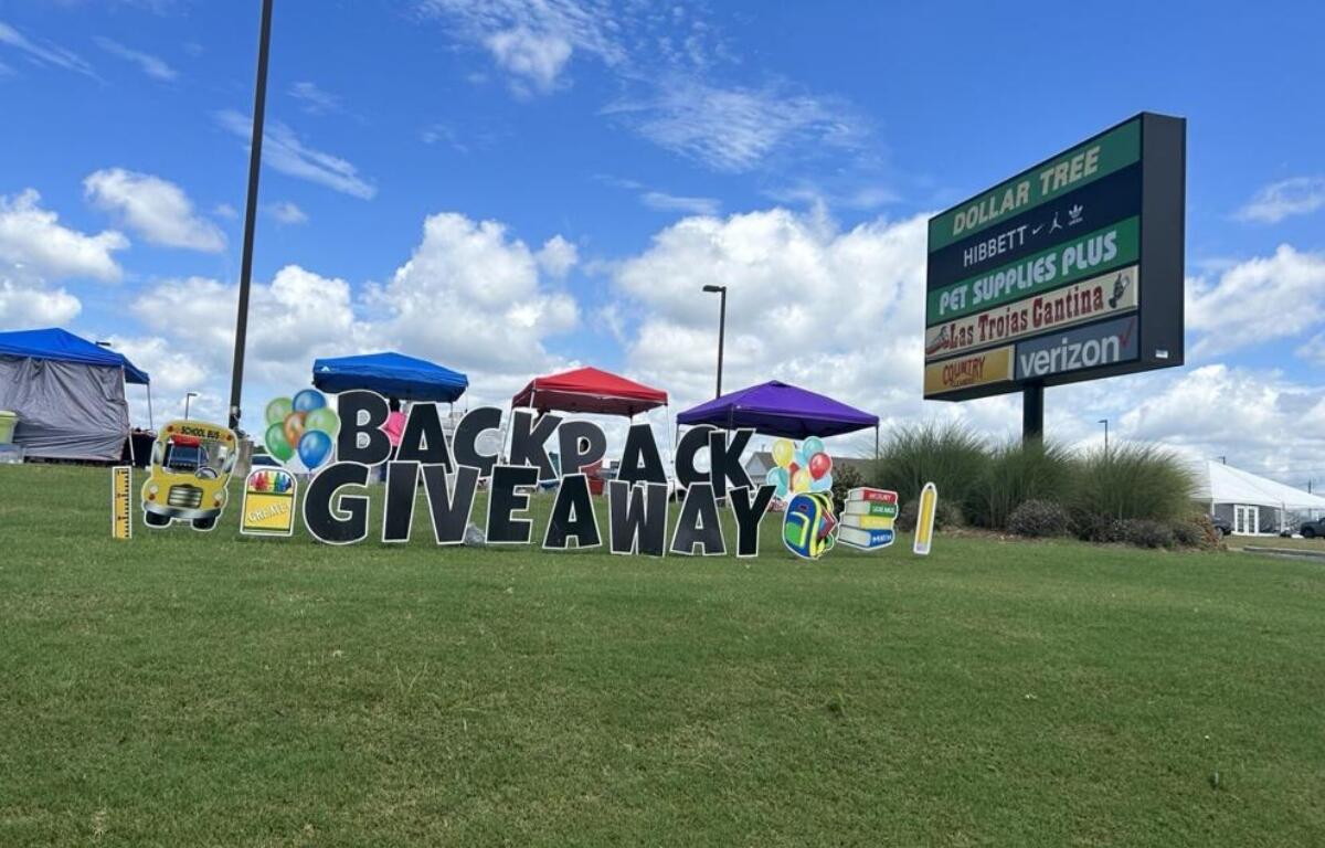 Backspacks will be given away at a number of Central Illinois Verizon stores.