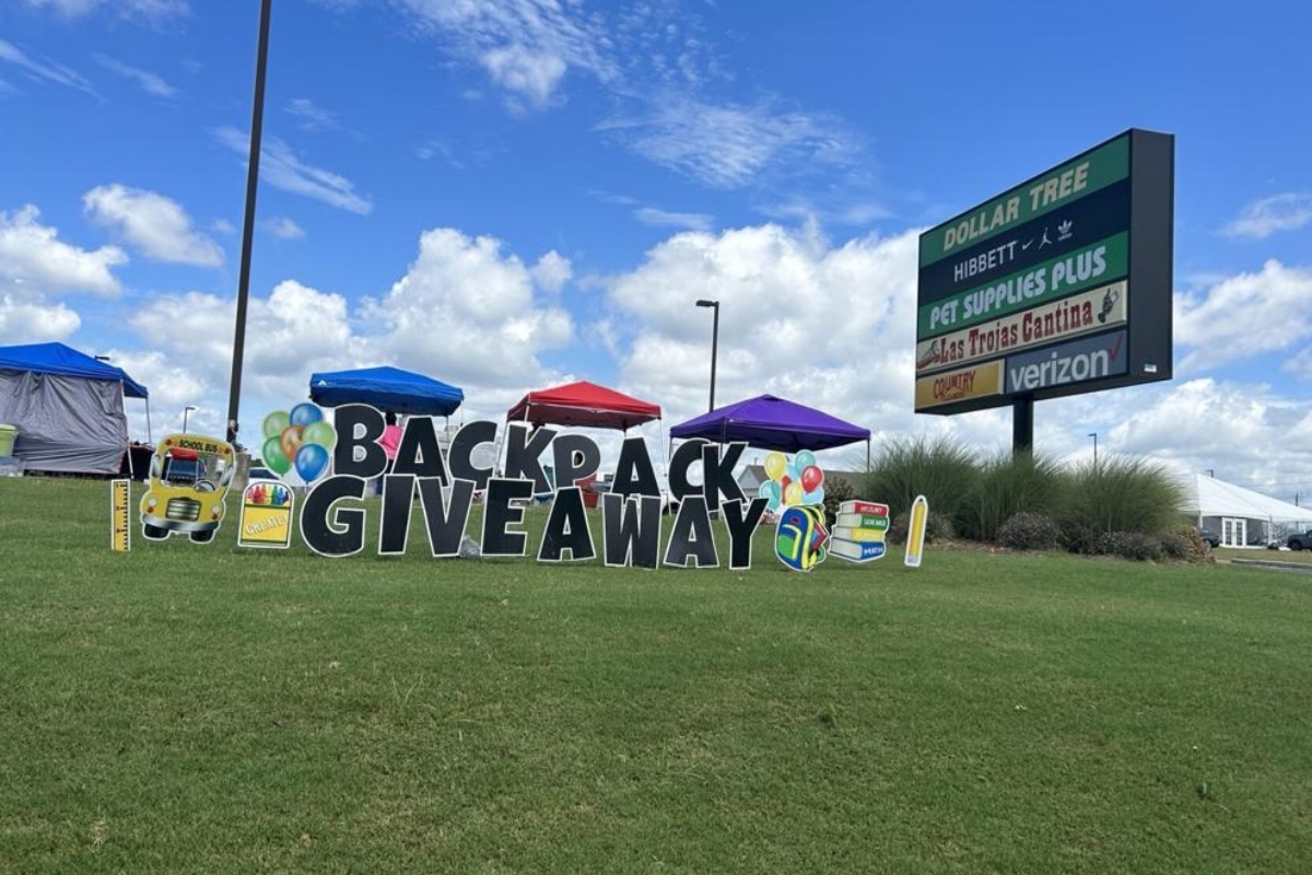 Backspacks will be given away at a number of Central Illinois Verizon stores.