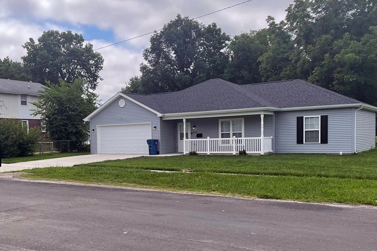 Houses are pictured in Springfield’s East Side neighborhood that are part of an affordable housing development for low-income residents. A development in the area was awarded a federal tax credit in 2025. (Capitol News Illinois photo by Andrew Campbell)
