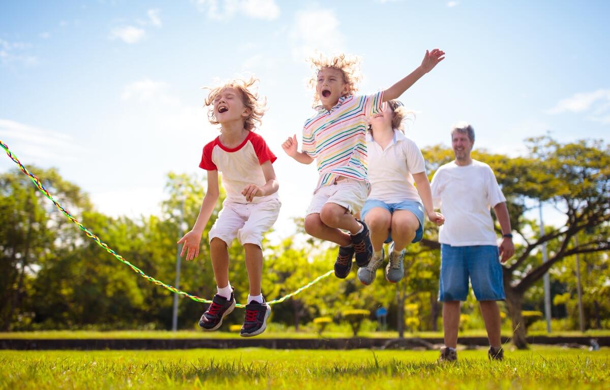 kids jumping rope