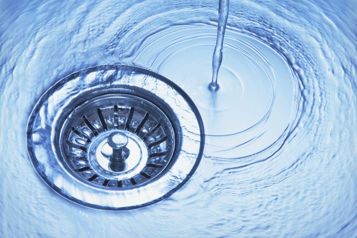 Osmosis systems, typically installed under kitchen sinks, to eliminate chemicals, bacteria, and odors.