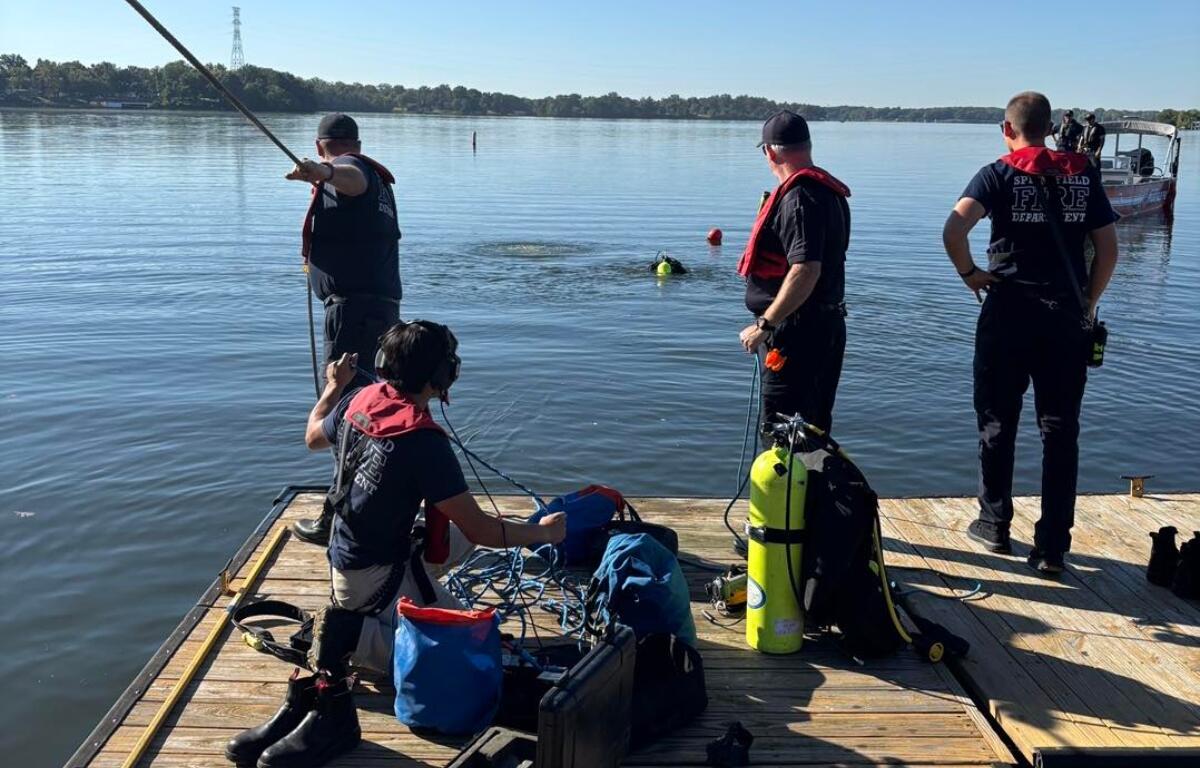 Springfield Firefighters used sonar equipment to find a car reported in Lake Springfield.