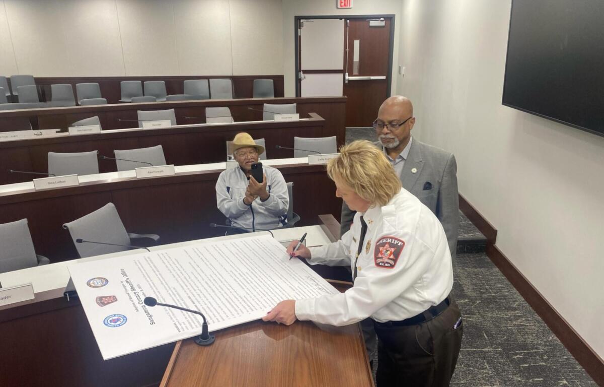 Sangamon County Sheriff Paula Crouch Signs 10 Shared Principles with NAACP