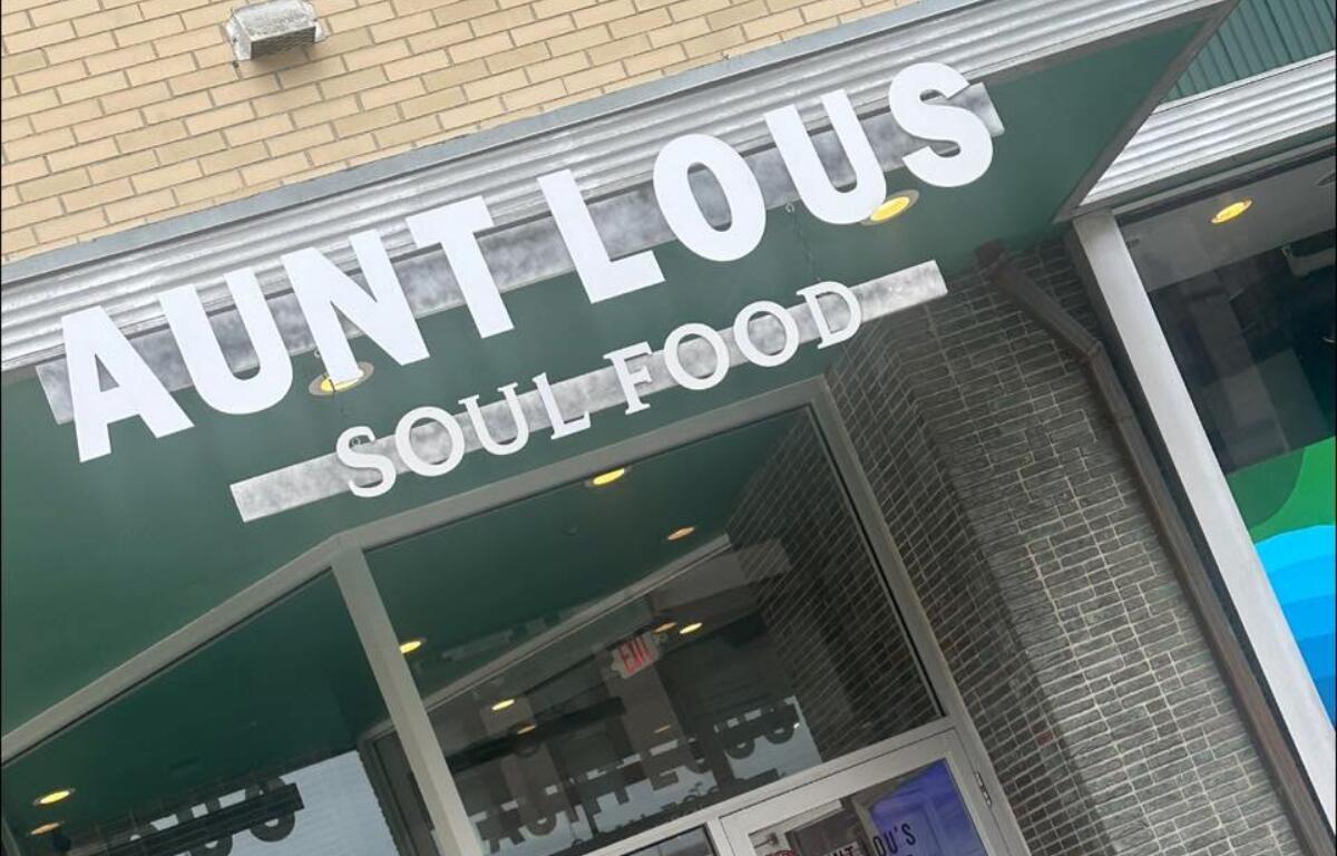 Aunt Lou's Soul Food