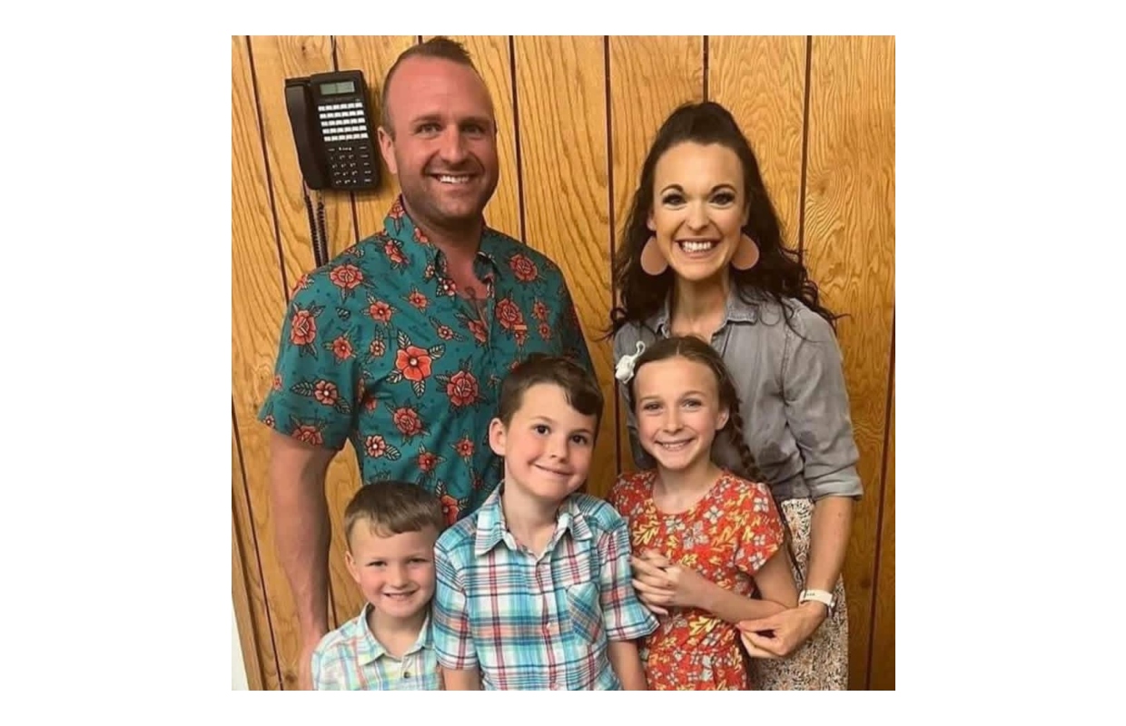 Members of Darren Bailey's son's family.