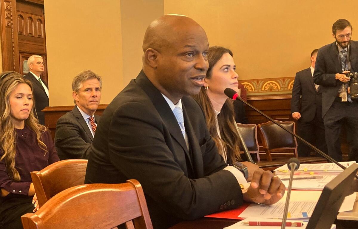 FILE - Illinois House Speaker Emanuel "Chris" Welch, D-Hillside, testifies before the Executive Committee on his legislation to allow legislative staff to unionize, Oct. 24, 2023, in Springfield, Ill. (AP Photo/John O'Connor, File)