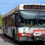 A Chicago Transit Authority bus leaves a stop on the city’s North Side. (Capitol News Illinois photo by Andrew Adams)