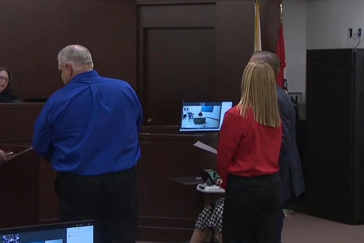 Peter Cadigan and Peggy Finley appear in Sangamon County Circuit Court.