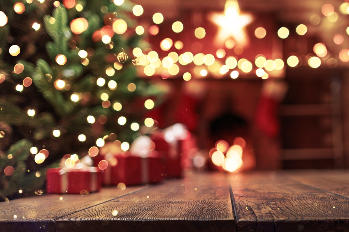 Winter Holiday Guide Cover