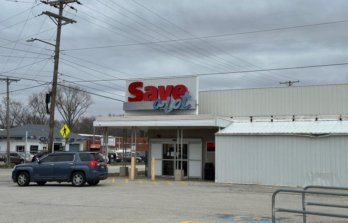 The Save-a-Lot store on Clear Lake Ave. in Springfield is closing.