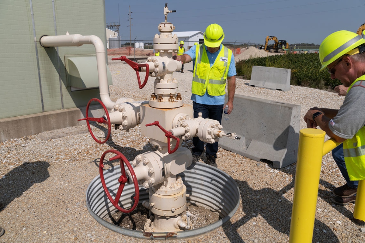 Ameren Illinois says that natural gas storage fields, like this one in Glasford, help insulate its consumers from high supply prices during peak demand in winter. (Capitol News Illinois photo by Andrew Adams)