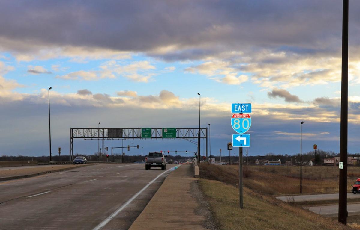 Illinois saw a decline in highway shootings and no fatalities in 2025. (Jacques Abou-Rizk, Medill Illinois News Bureau)