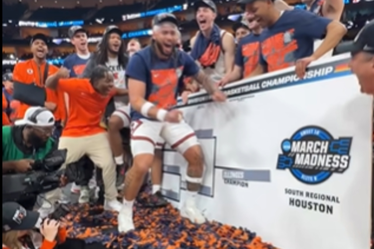 The Fighting Illini men's basketball team celebrate their advancement to the Final Four after defeating Iowa Saturday night.