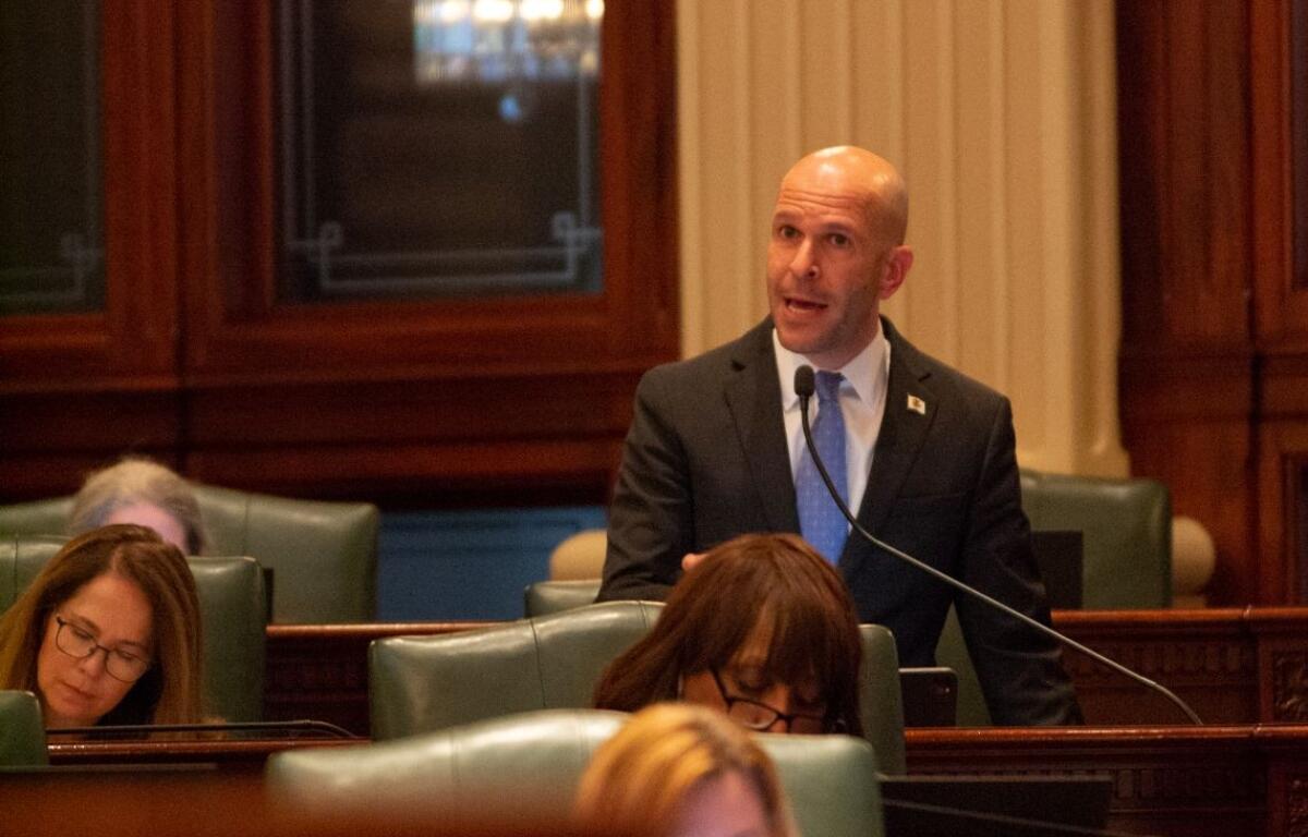 Rep. Bob Morgan, D-Deerfield, speaks on the House floor in April 2024. Morgan sponsored a measure to ban junk fees in Illinois. (Capitol News Illinois photo by Jerry Nowicki)