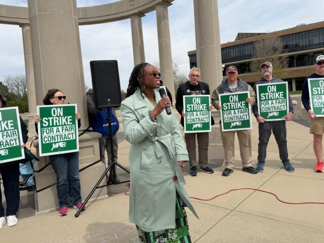 State Rep. Carol Ammons (D-Urbana) spoke at a rally for striking University of Springfield faculty union members Wednesday, April 8.