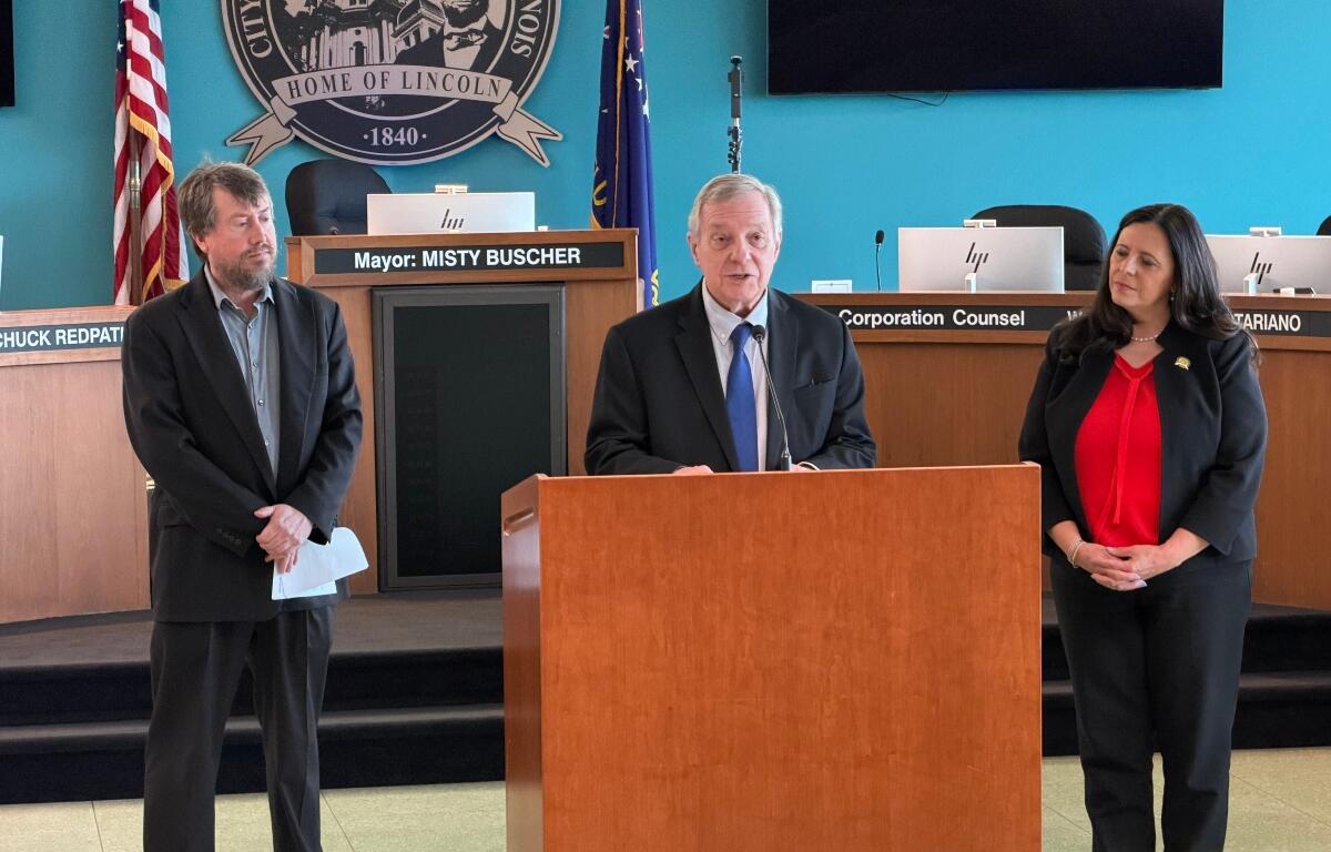 At a press conference recently in the Springfield Municipal Center, Left to Right: CWLP Water Division Manager Todd LaFountain, Senator Dick Durbin, Mayor Misty Buscher.