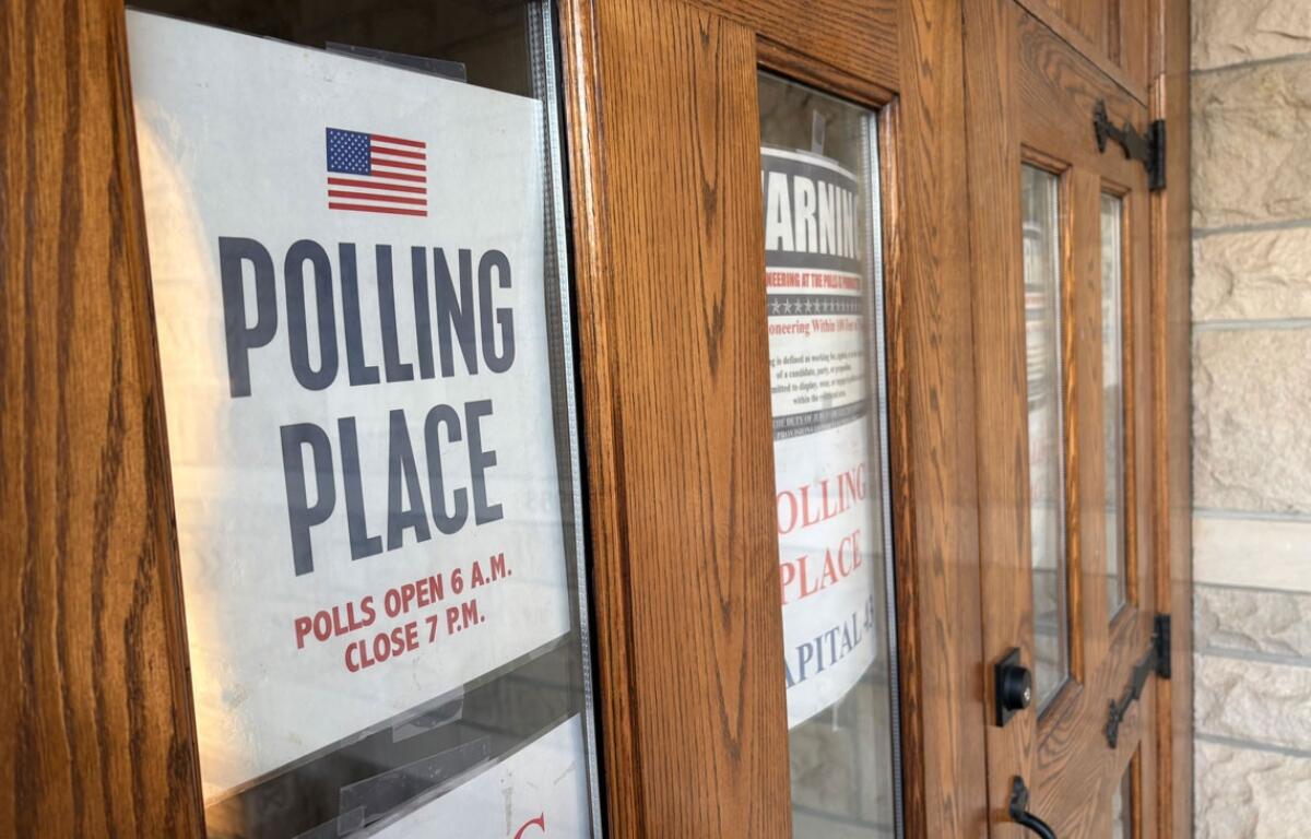 A sign marks a polling place in Springfield. (Capitol News Illinois file photo)