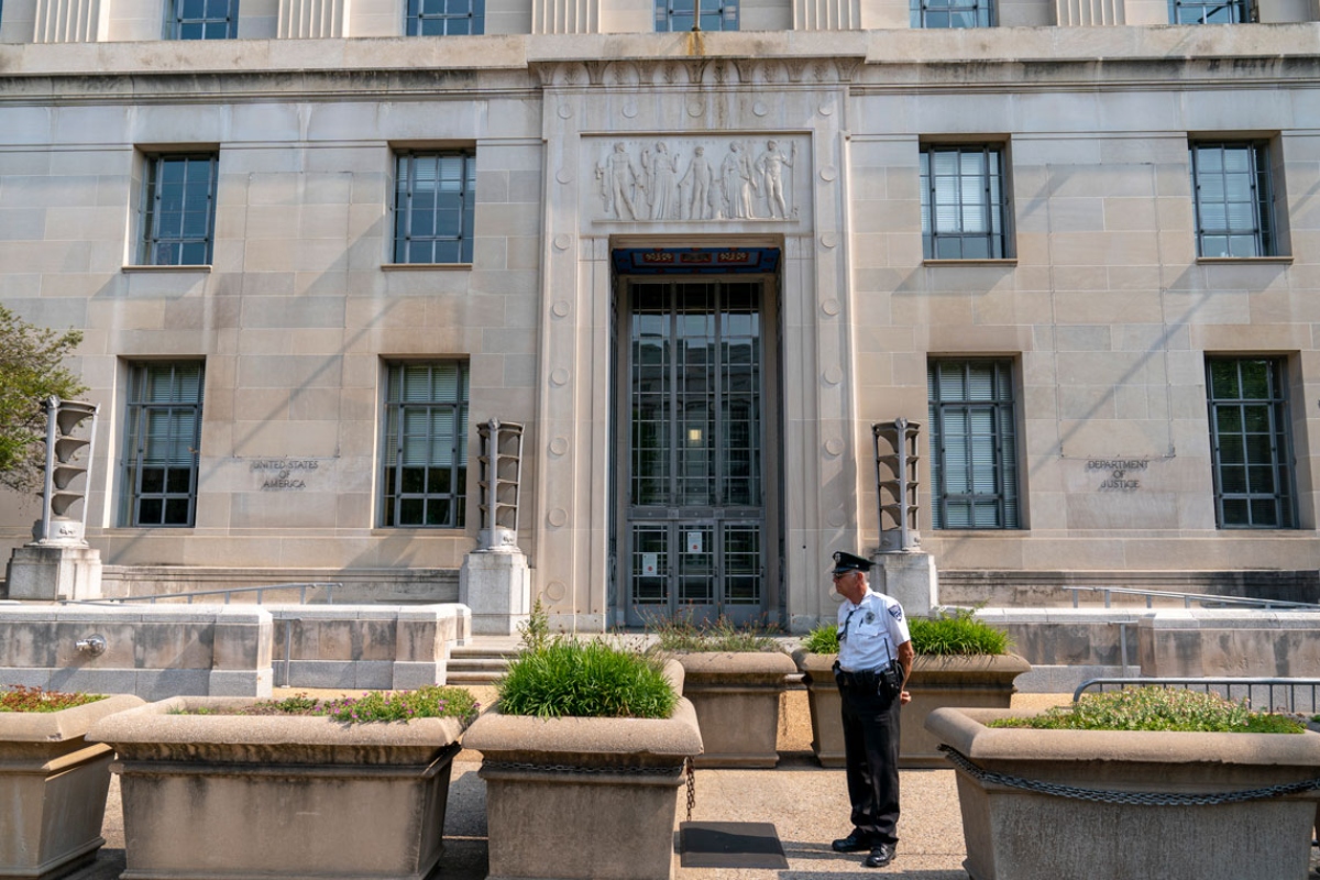 The Robert F. Kennedy Department of Justice Building in Washington, D.C. (AP Photo/Alex Brandon)