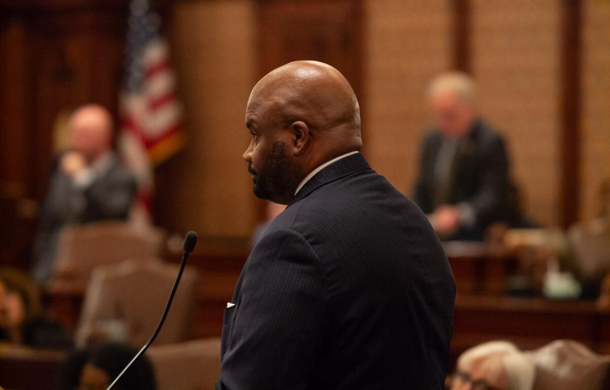Sen Elgie Sims, D-Chicago, debates Sen. Dave Syverson, R-Cherry Valley, on the Senate floor before the chamber approved the fiscal year 2027 budget. (Capitol News Illinois photo by Jerry Nowicki)