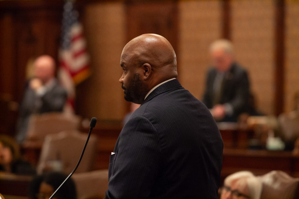 Sen Elgie Sims, D-Chicago, debates Sen. Dave Syverson, R-Cherry Valley, on the Senate floor before the chamber approved the fiscal year 2027 budget. (Capitol News Illinois photo by Jerry Nowicki)