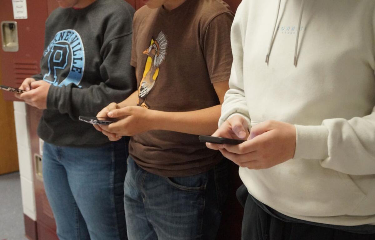 Most public school students in Illinois will no longer be allowed to use their cell phones in school next year under legislation that Gov. JB Pritzker says he intends to sign. (Capitol News Illinois photo by Peter Hancock)
