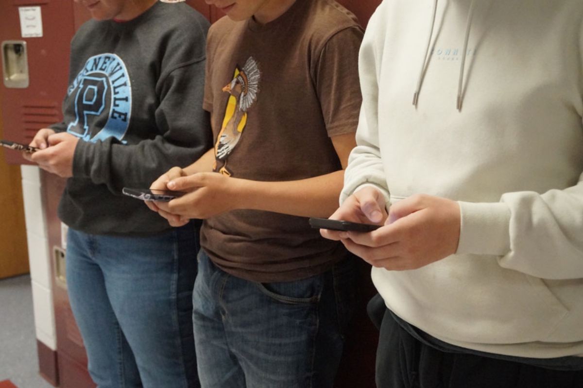 Most public school students in Illinois will no longer be allowed to use their cell phones in school next year under legislation that Gov. JB Pritzker says he intends to sign. (Capitol News Illinois photo by Peter Hancock)