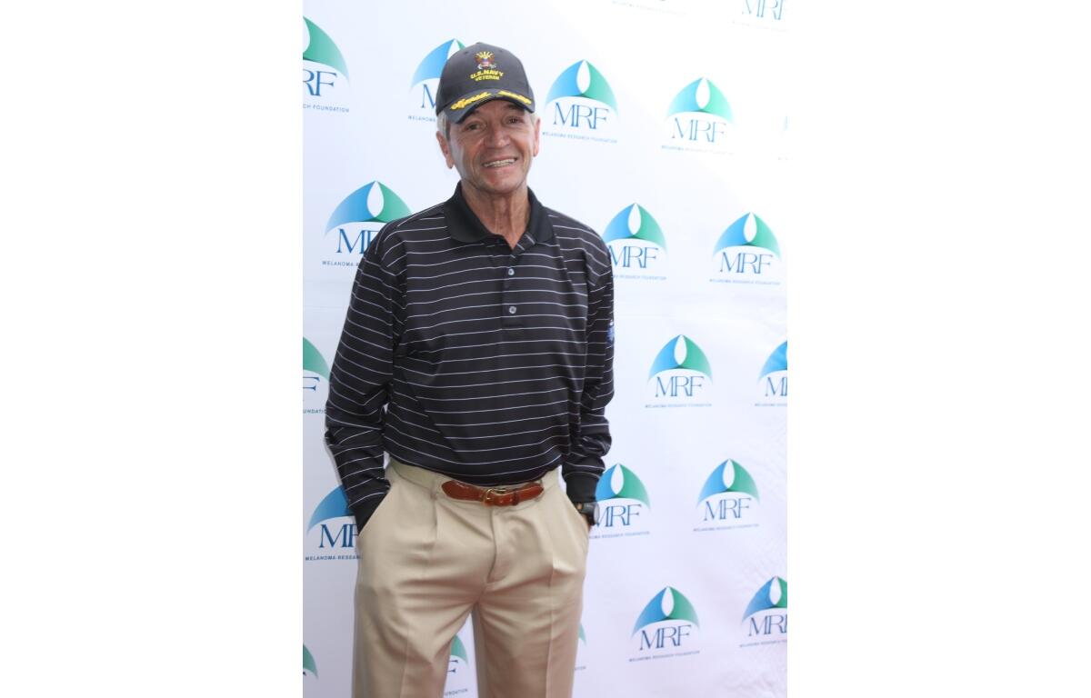 LOS ANGELES - NOV 10: Tom Dreesen at the Third Annual Celebrity Golf Classic to Benefit Melanoma Research Foundation at the Lakeside Golf Club on November 10, 2014 in Burbank, CA