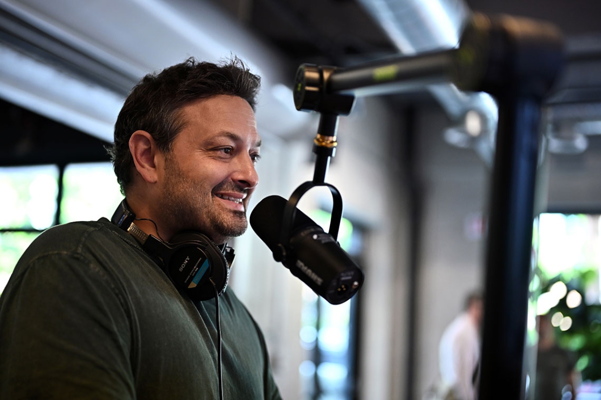 Jimmy M., a compulsive gambler in recovery, hosts a podcast where he interviews other compulsive gamblers, their family members, addiction counselors and lawmakers. (Credit: Victor Hilitski for Illinois Answers Project)