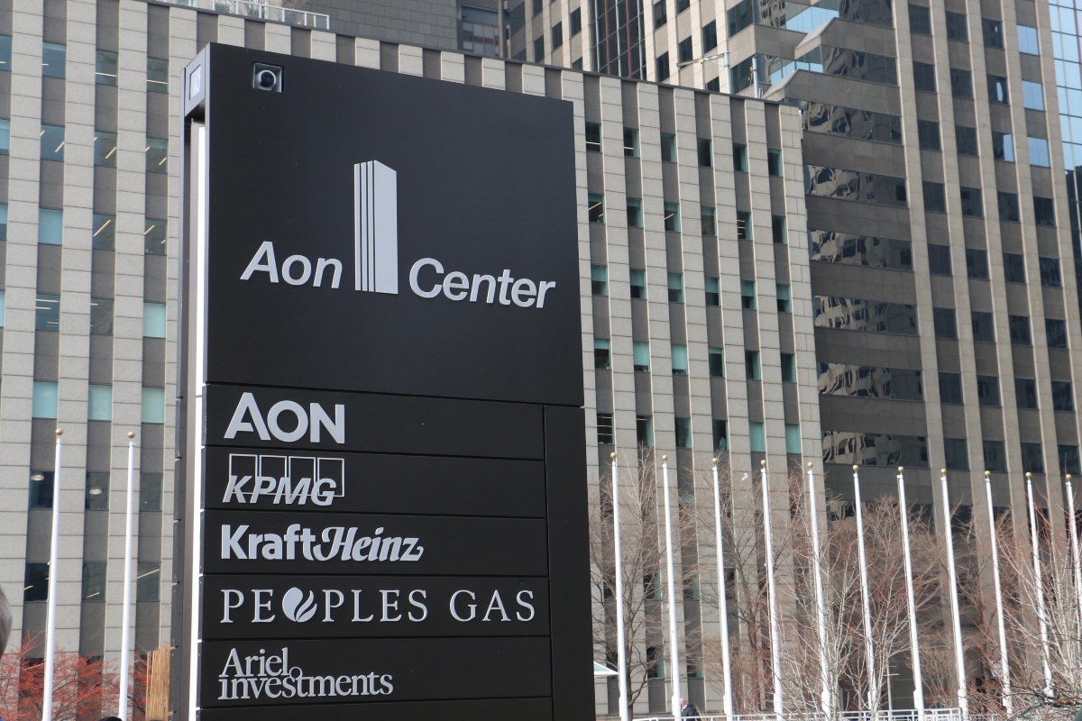 Peoples Gas is headquartered in the Aon Center in downtown Chicago. (Capitol News Illinois photo by Maggie Dougherty)