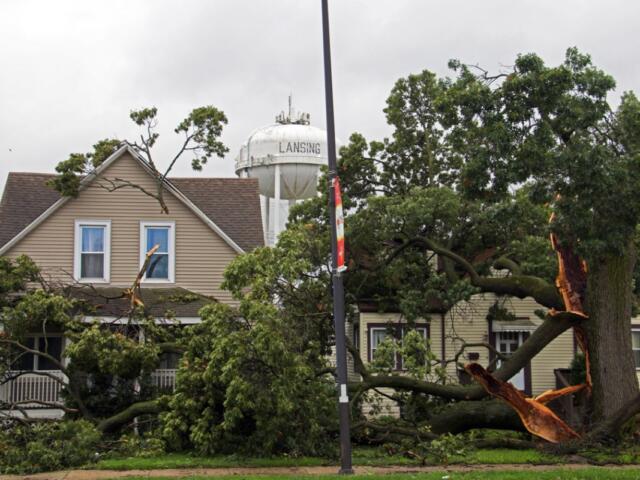 Storm damage can be seen throughout Lansing, Illinois, on Aug. 14, 2026. (Capitol News Illinois photo by Maggie Dougherty)
