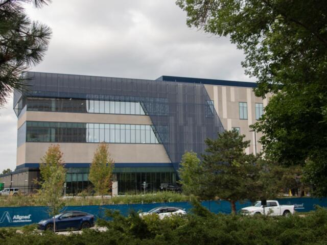 The Aligned ORD-03 data center is under construction at 50 NW Point Blvd. in Elk Grove Village, nicknamed the ‘data center capital of the Midwest’ for its high per-capita concentration of data centers. (Capitol News Illinois photo by Maggie Dougherty)