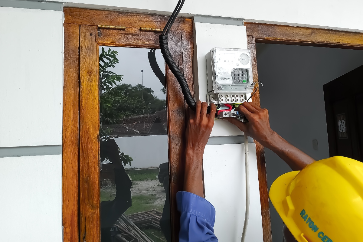 installation of smart meters Advanced Metering Infrastructure