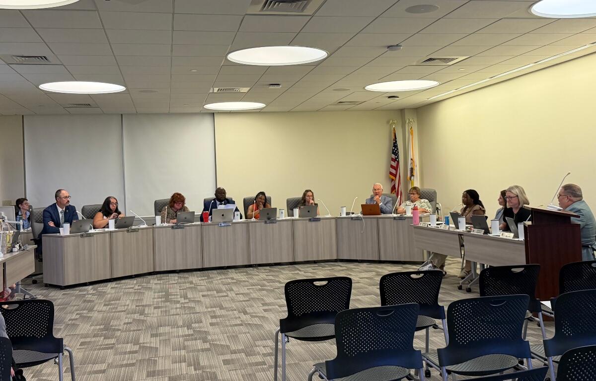 The Springfield District 186 Board met Tuesday, September 8.