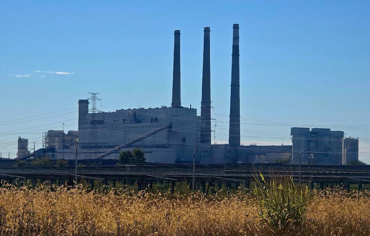 The Baldwin Energy Complex in southwestern Illinois is set to shut down at the end of 2027. (Capitol News Illinois photo by Molly Parker)