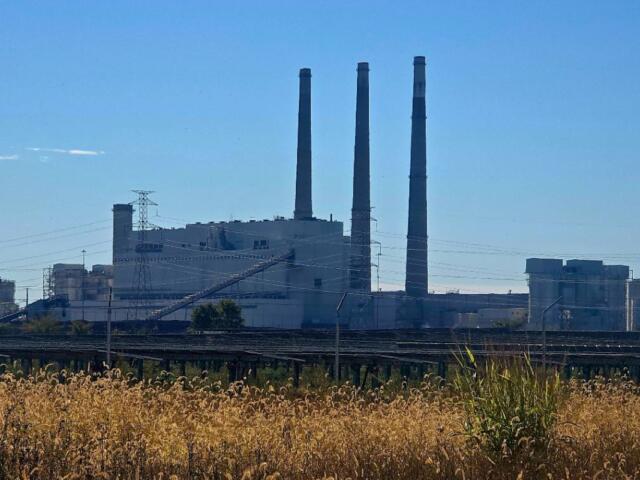 The Baldwin Energy Complex in southwestern Illinois is set to shut down at the end of 2027. (Capitol News Illinois photo by Molly Parker)